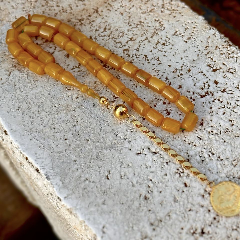 Altın Püsküllü Tesbih