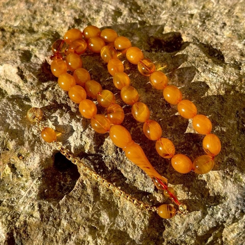 Altın Püsküllü Tesbih