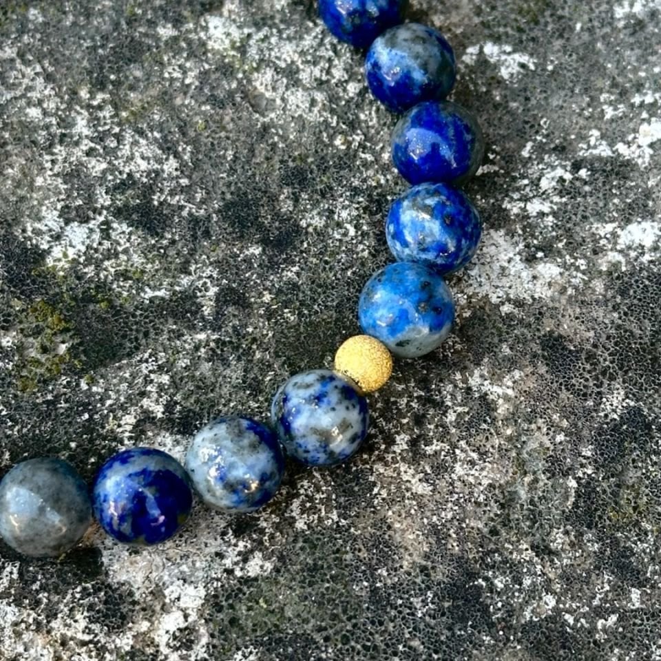 Altın Tasarımlı Lapis Lazuli Taşlı Bileklik