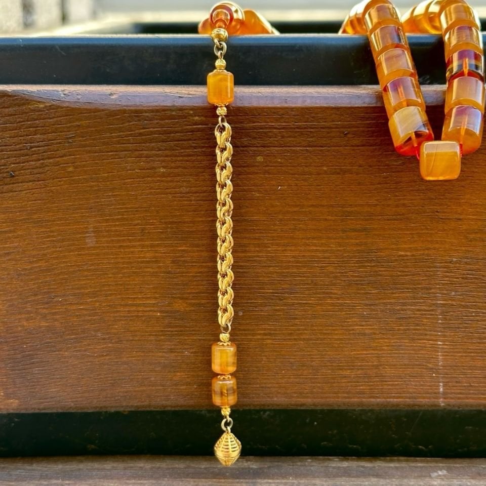 14 Ayar Altın Püsküllü Kütük Kesim Kehribar Tesbih