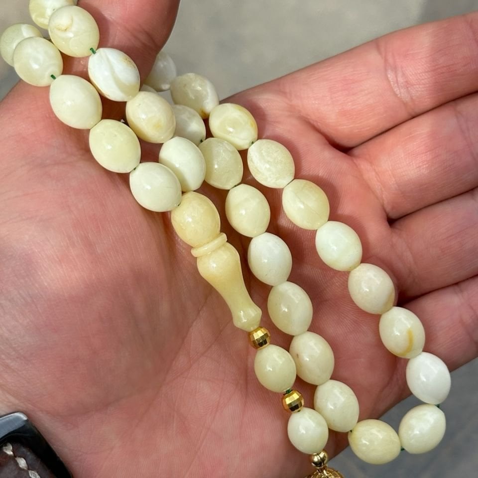 Altın Püsküllü Usta İşi Kaliningrad Damla Kehribar Tesbih