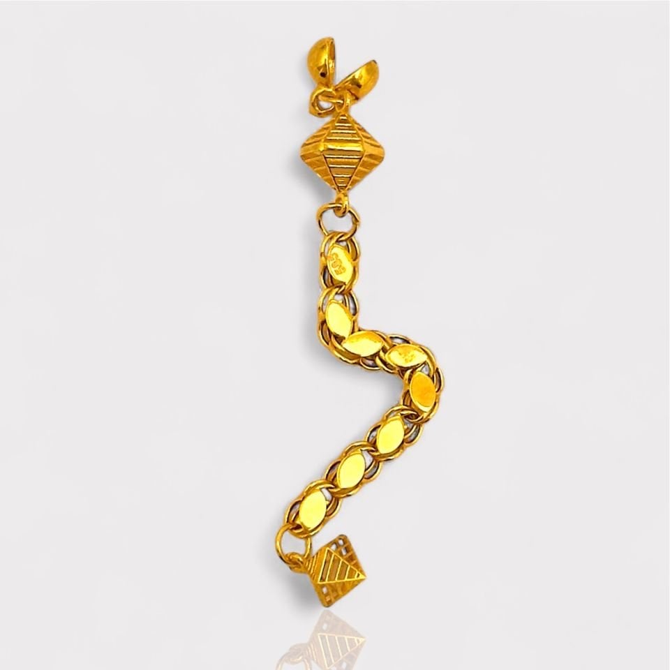 Piramit Model Altın Püskül