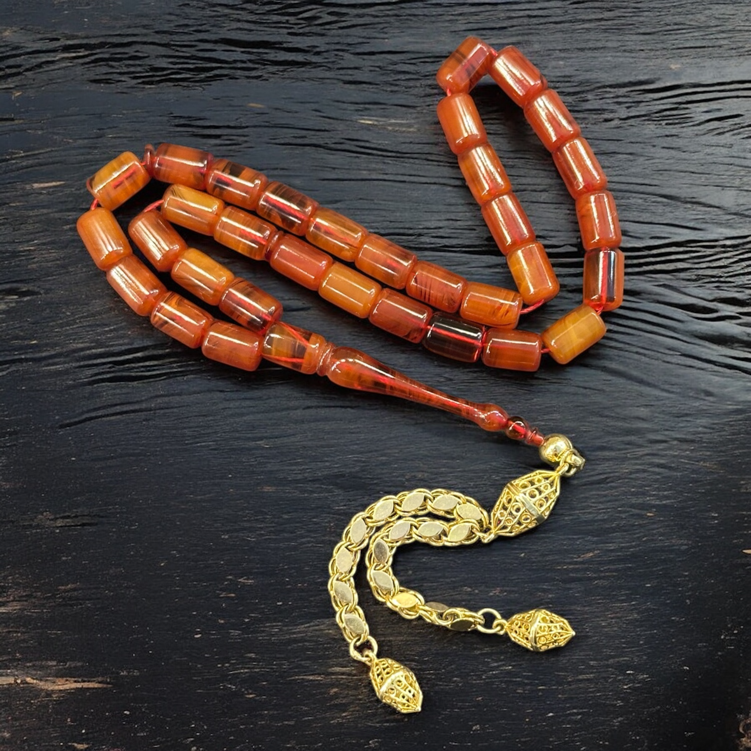 Altın Püsküllü Kesme Kehribar Tesbih