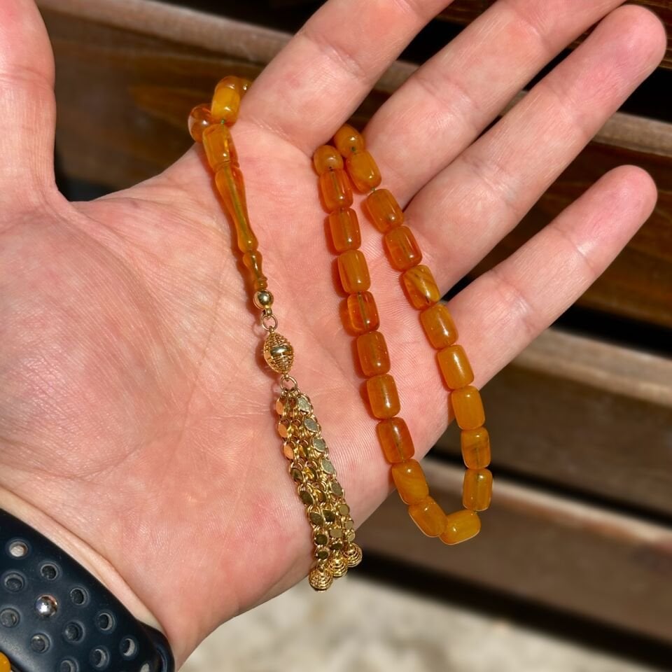 Üçlü Altın Püsküllü Kehribar Tesbih