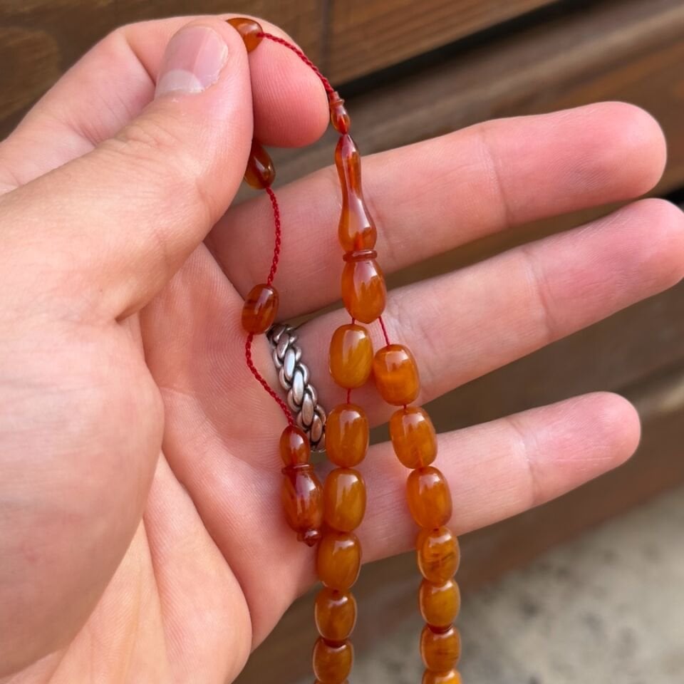 Hareli Kızarık Sıkma Kehribar Tesbih