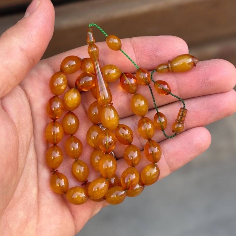 Sivri Beyzi Usta İşçilikli Kehribar Tesbih