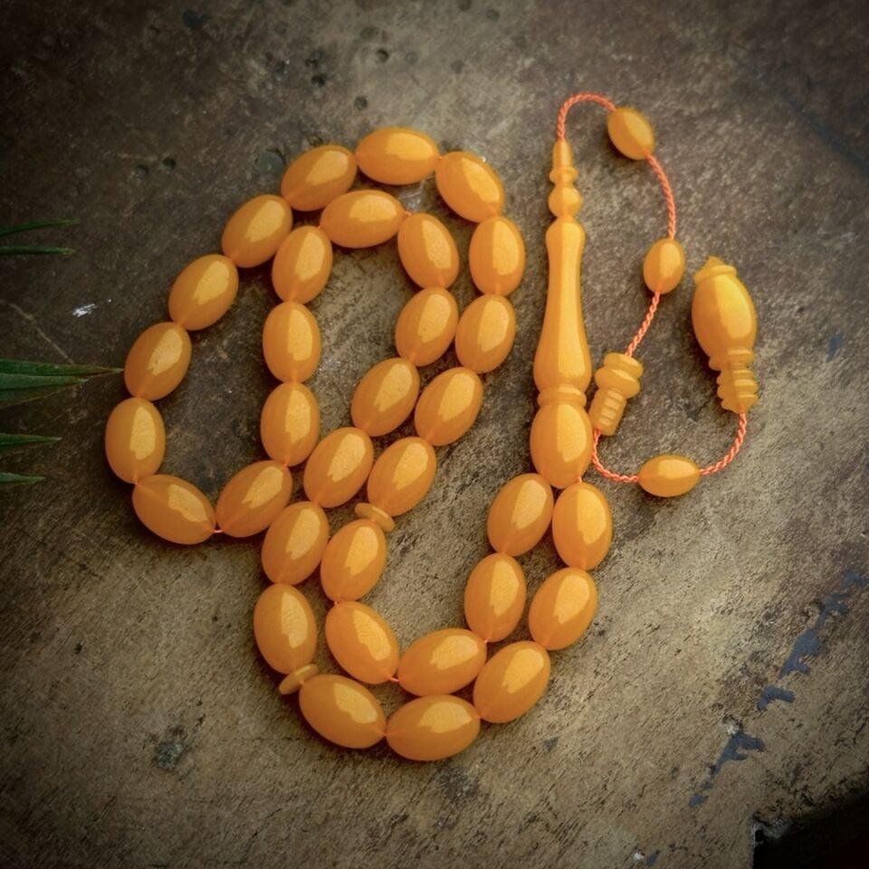 Beyzi Kesim Turuncu Zar Kehribar Tesbih